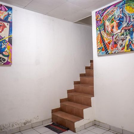 A Pousada Zenrra Backpacker Bandung Exterior foto